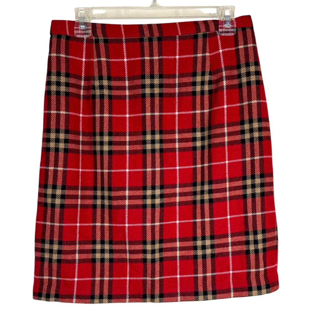 Requirements Petite Red Plaid Wool Blend Knee Length Skirt Size 12P‎